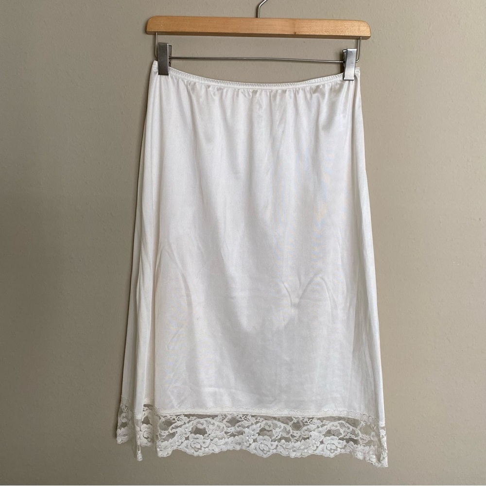 VINTAGE Vassarette Silky Lace Slip Skirt